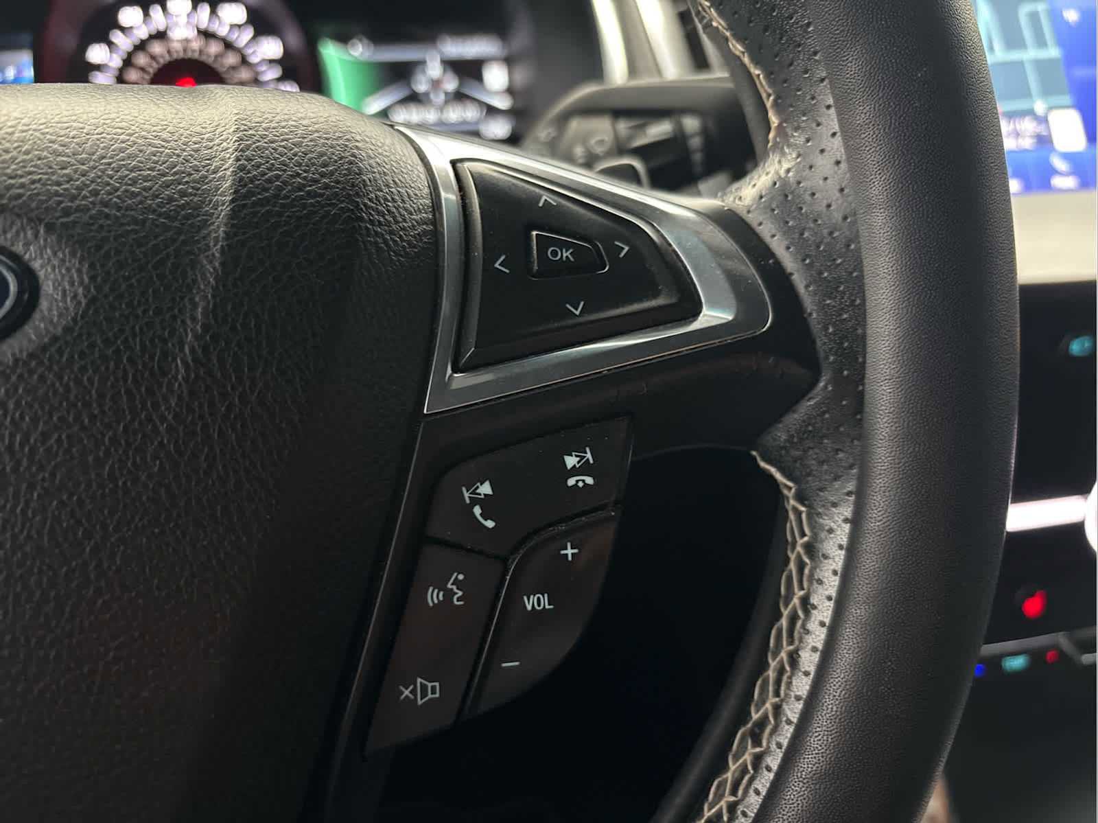 Used 2020 Ford Edge ST w/ Equipment Group 401A AWD/4WD image 26