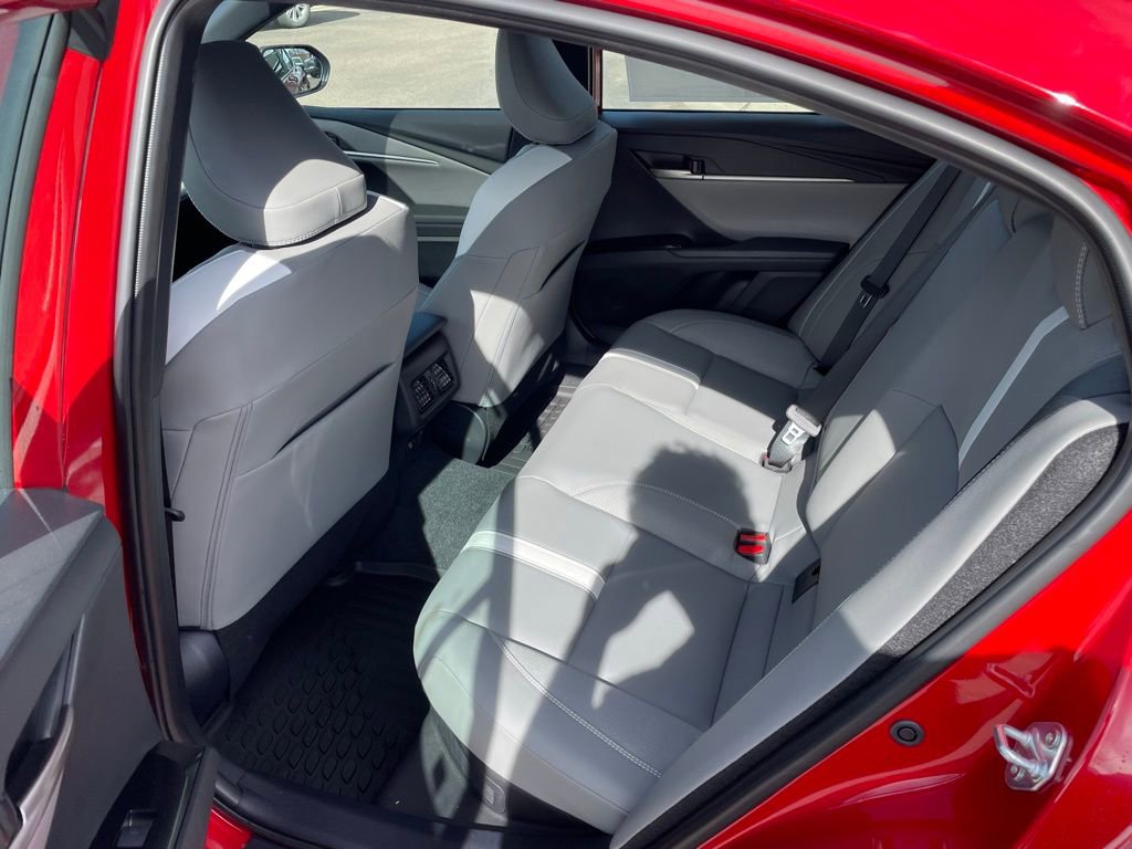 New 2025 Toyota Camry SE w/ Multimedia Upgrade Package image 27