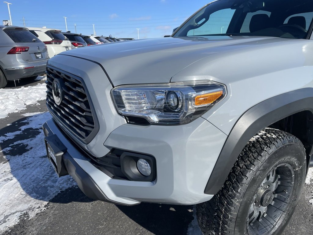 Used 2020 Toyota Tacoma TRD Off-Road image 31