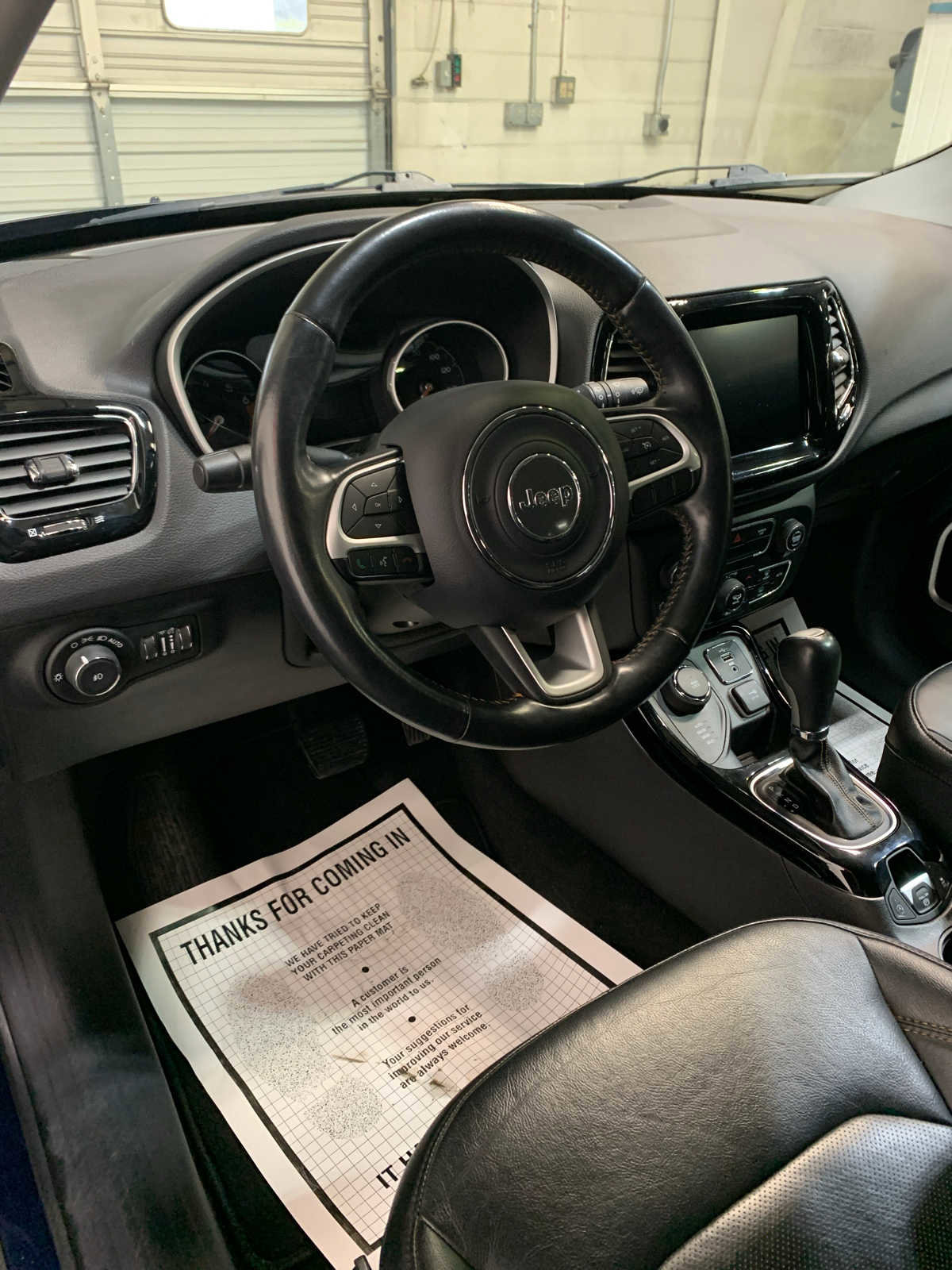 Used 2019 Jeep Compass Limited AWD/4WD image 9