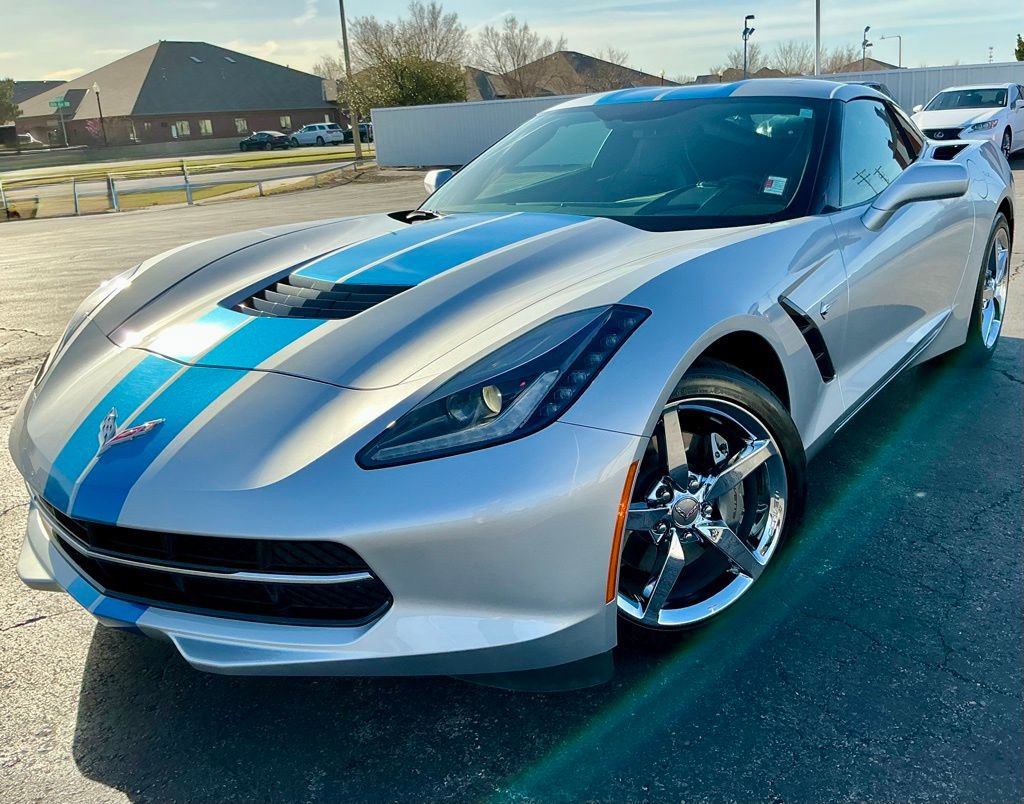 Used 2014 Chevrolet Corvette Base w/ 3LT Preferred Equipment Group image 5