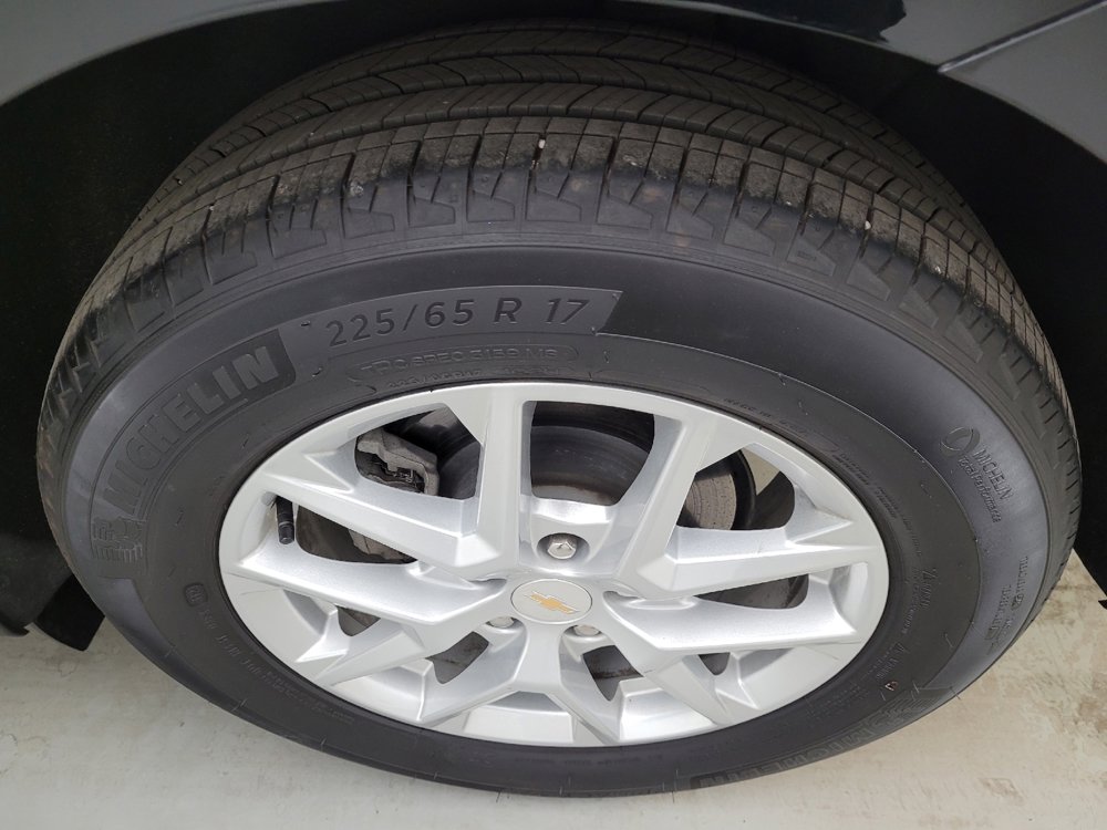 Used 2024 Chevrolet Equinox LT FWD image 31