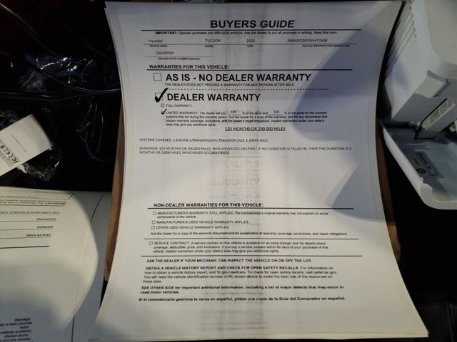 Used 2025 Hyundai Tucson Limited image 35