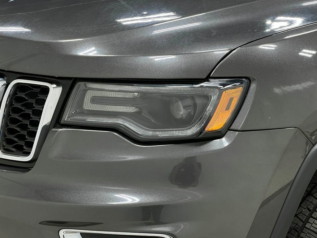 Used 2019 Jeep Grand Cherokee Limited w/ Luxury Group II image 34