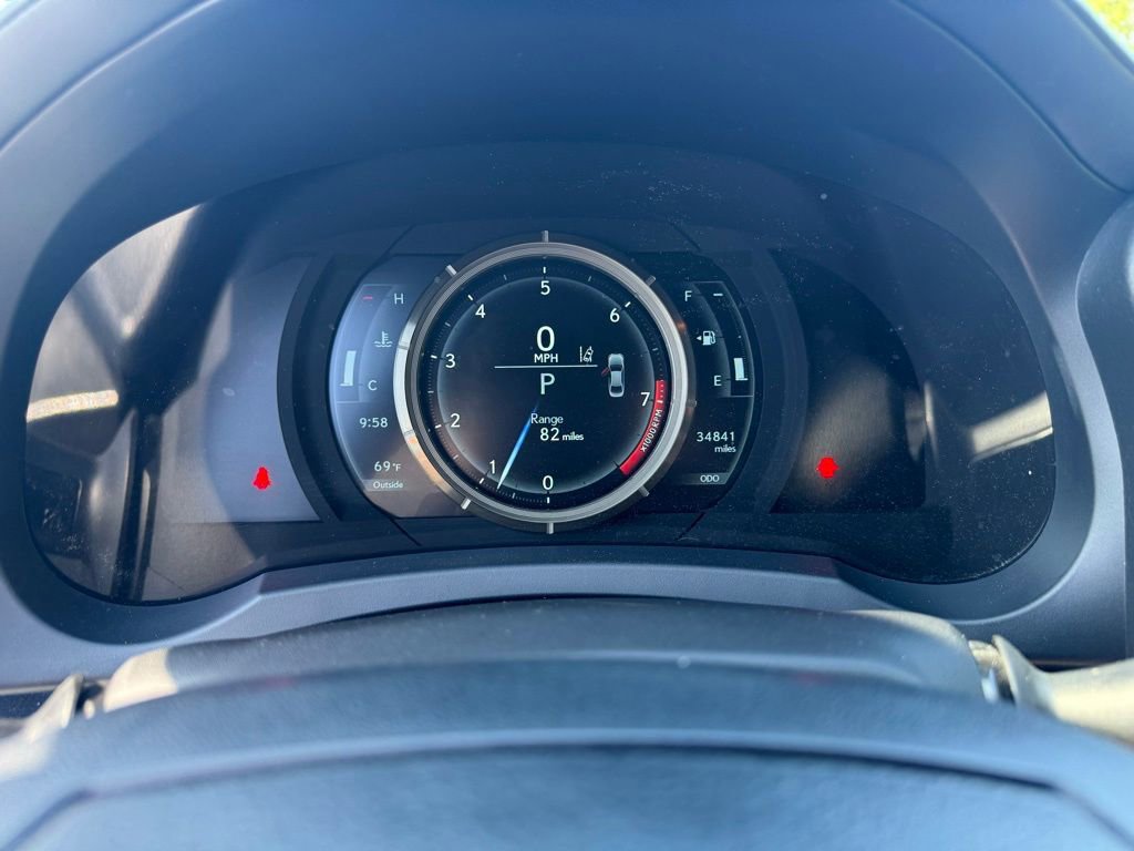 Used 2019 Lexus IS 300 F Sport w/ F Sport Package AWD/4WD image 15