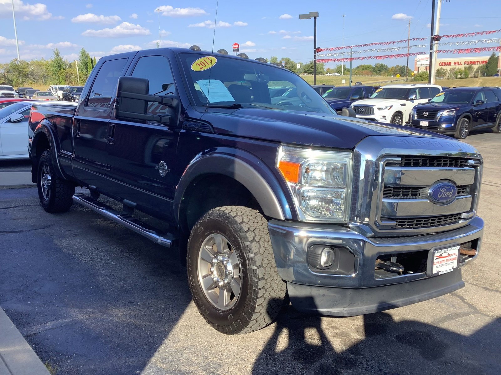 Used 2013 Ford F250 Lariat w/ Lariat Interior Pkg image 3