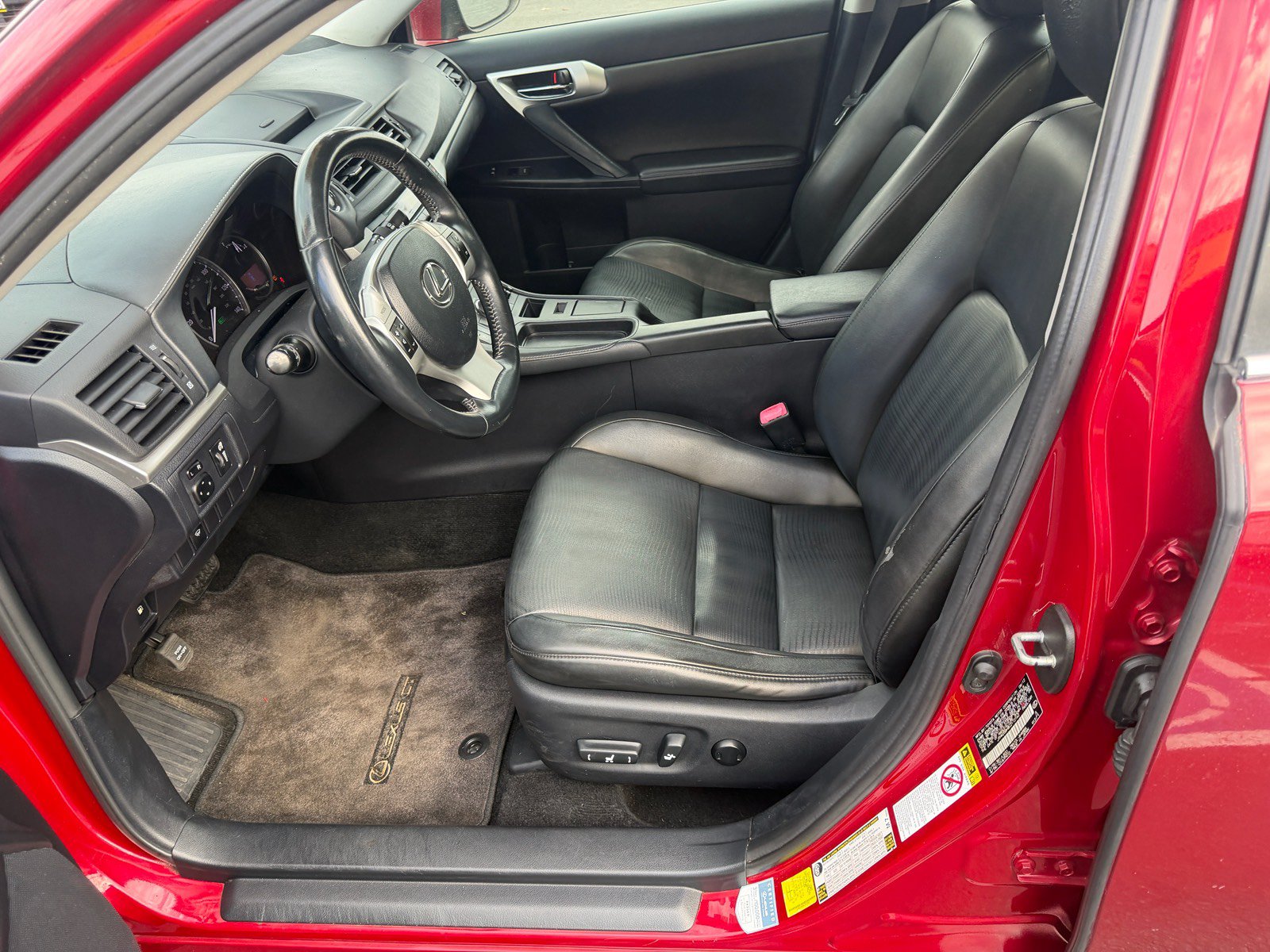Used 2012 Lexus CT 200h Premium FWD image 17