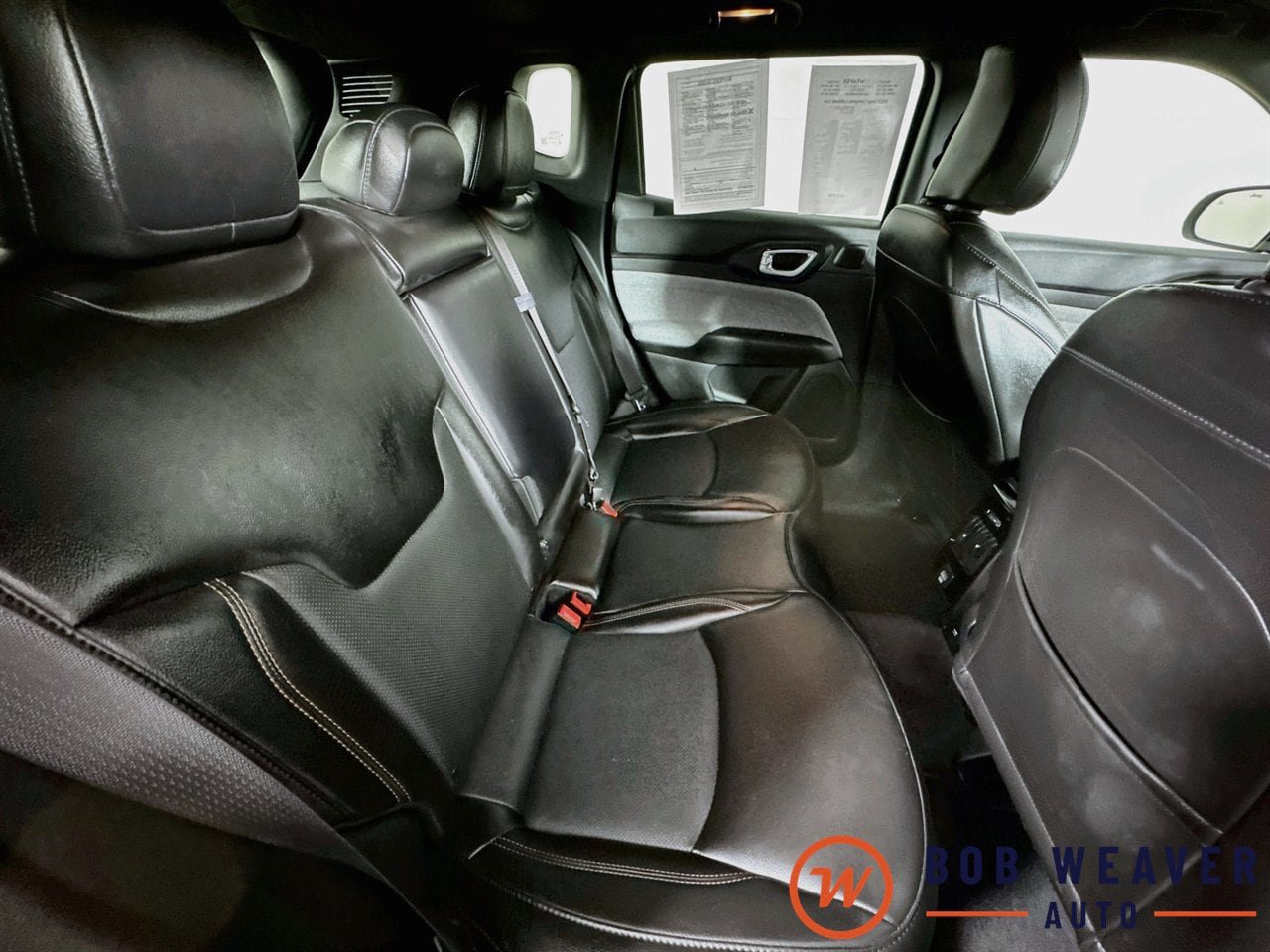 Used 2023 Jeep Compass Latitude w/ Sun and Sound Group AWD/4WD image 35