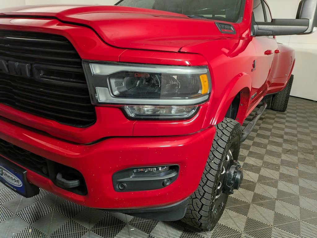 Used 2022 RAM 3500 Laramie w/ Night Edition image 11