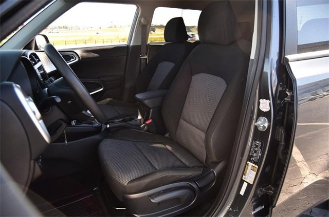 Used 2023 Kia Soul LX w/ Option Group 015 image 18