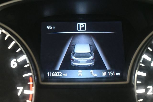 Used 2019 Nissan Pathfinder SL FWD image 20