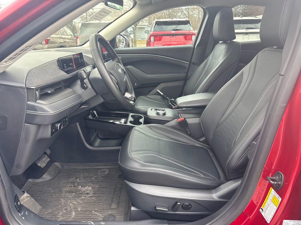 Used 2024 Ford Mustang Mach-E Premium image 23