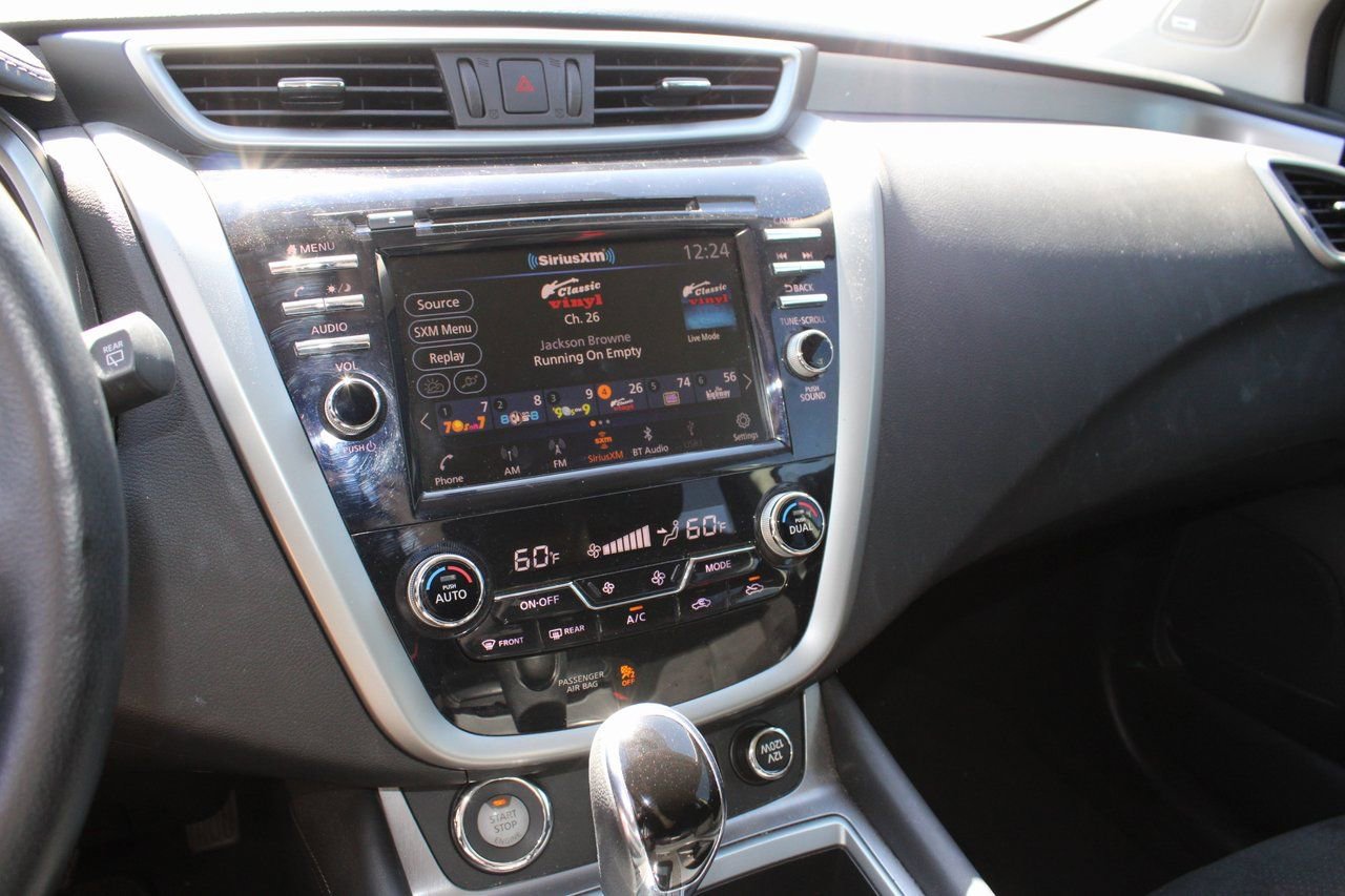 Used 2019 Nissan Murano SV w/ Premium Package image 7
