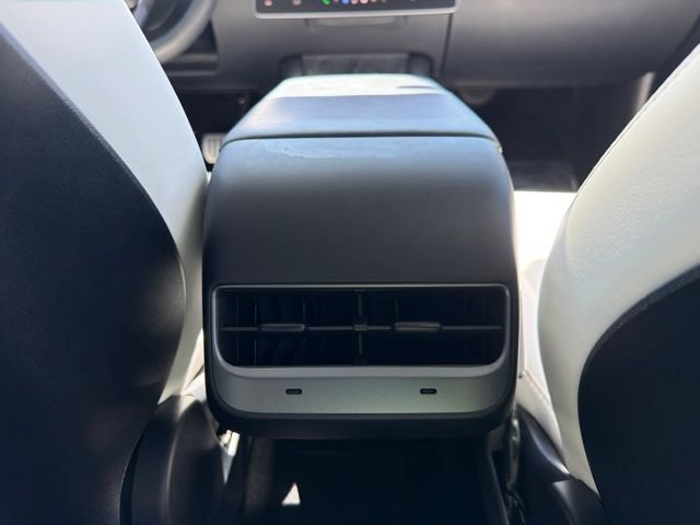 Used 2023 Tesla Model 3 Performance AWD/4WD image 17