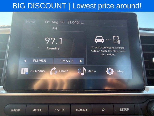 Used 2025 Hyundai Venue SEL FWD image 26