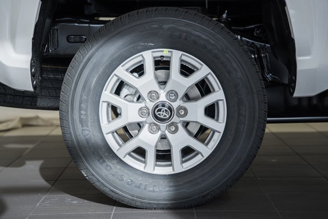 New 2026 Toyota Tacoma SR5 AWD/4WD image 17