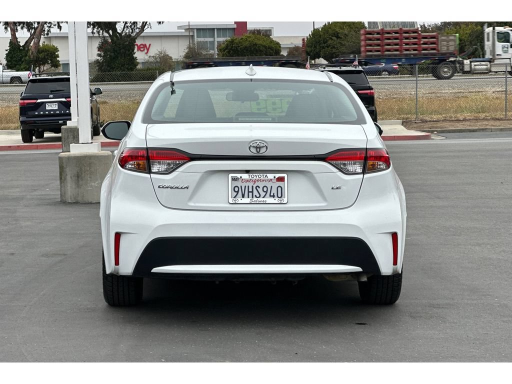 Used 2022 Toyota Corolla LE FWD image 5