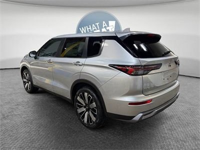 New 2026 Mitsubishi Outlander SE FWD image 6