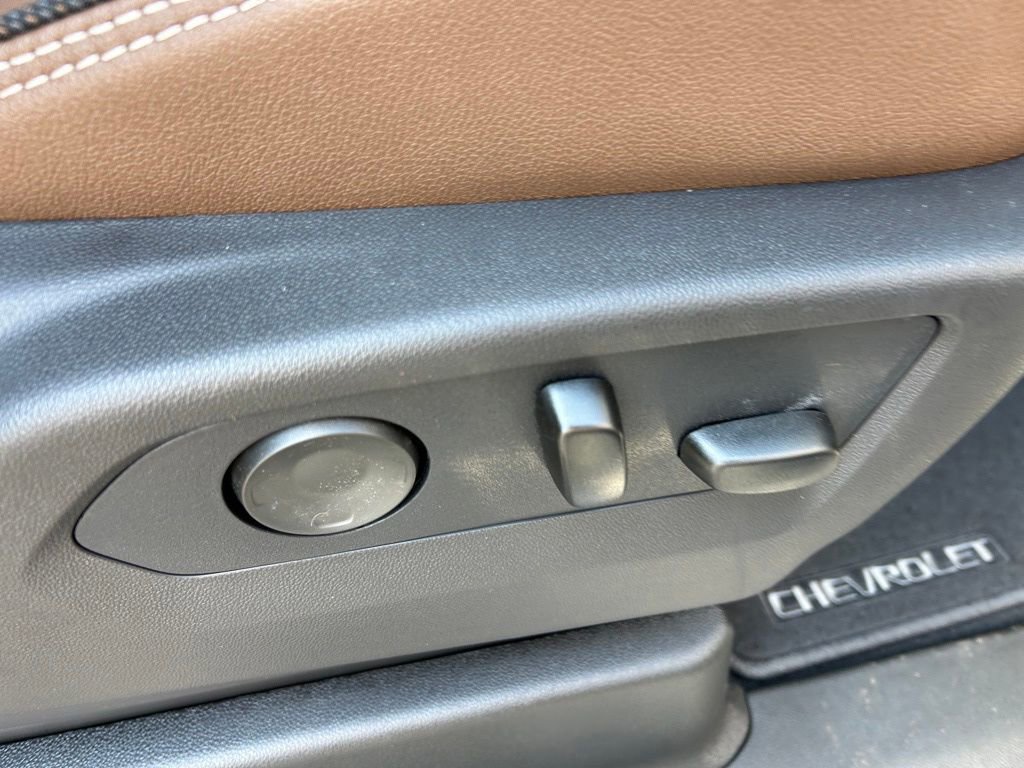 New 2026 Chevrolet Suburban High Country image 54