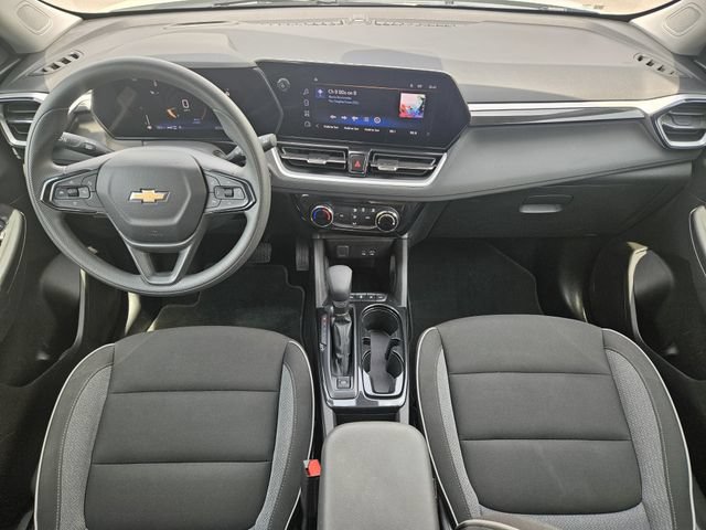 Used 2025 Chevrolet TrailBlazer LT AWD/4WD image 26