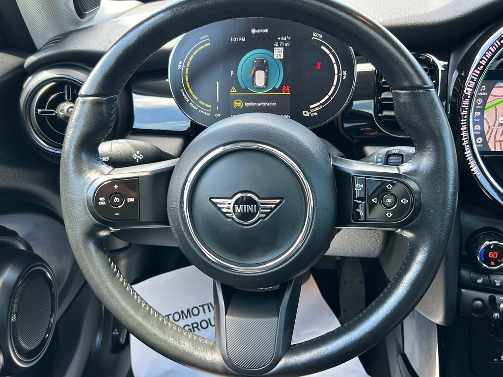 Used 2024 MINI Cooper SE FWD image 18