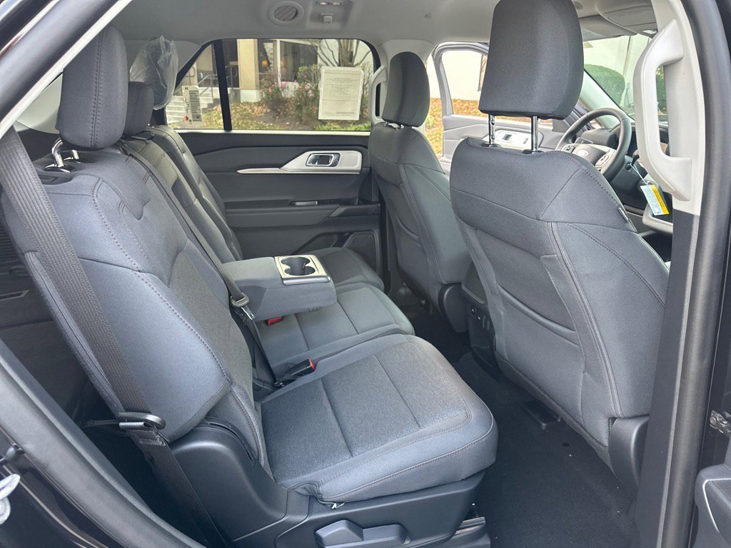 New 2026 Ford Explorer Active image 37