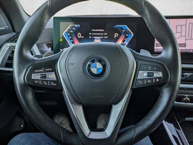 Used 2025 BMW X5 xDrive50e image 12