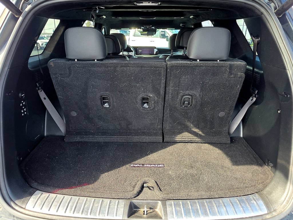 Used 2023 Hyundai Palisade Calligraphy w/ Cargo Package FWD image 7