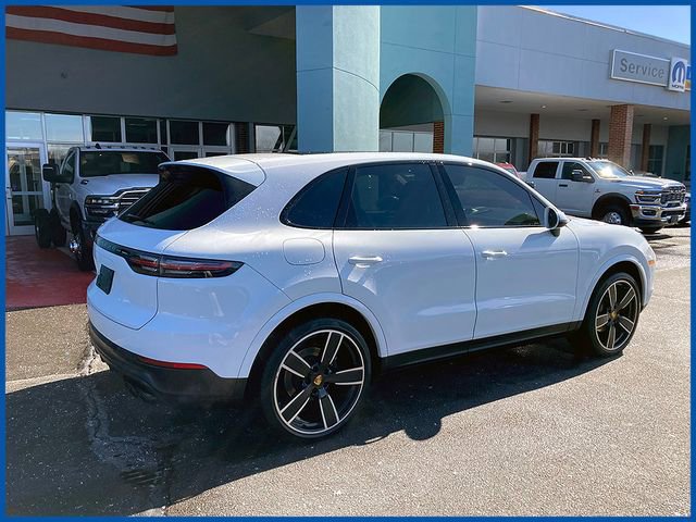 Used 2019 Porsche Cayenne w/ Premium Plus Package image 7