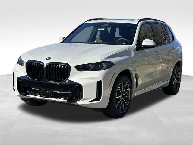 New 2026 BMW X5 xDrive50e w/ M Sport Package AWD/4WD image 5