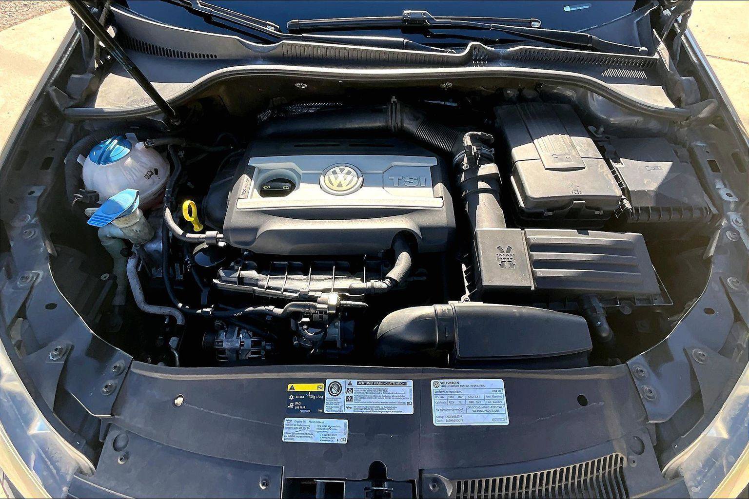 Used 2014 Volkswagen GTI Wolfsburg Edition image 10