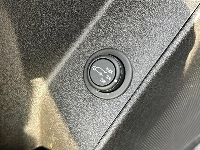 Certified 2018 Chevrolet Equinox LT image 18