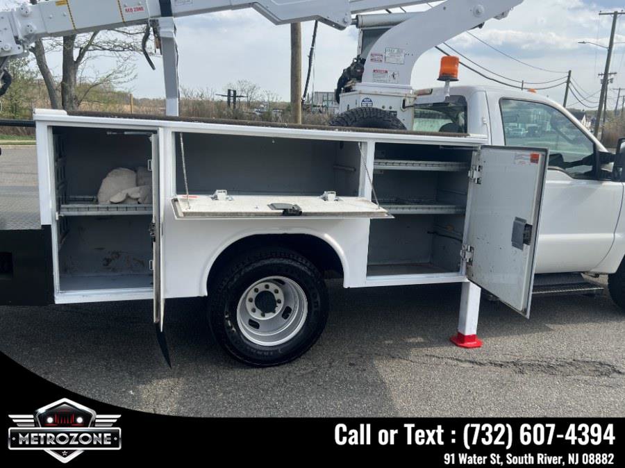 Used 2009 Ford F350 XL RWD image 14