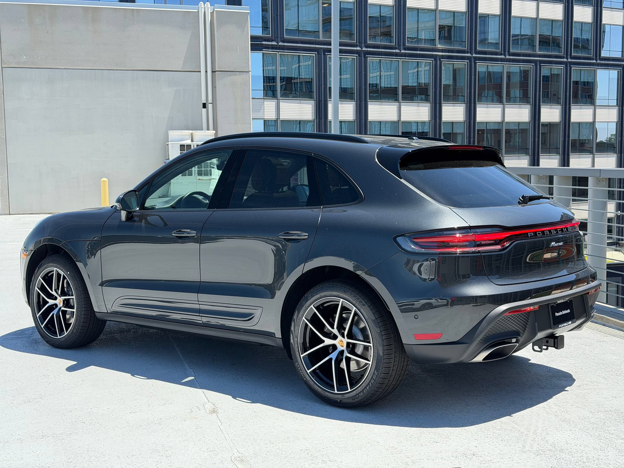 New 2026 Porsche Macan AWD/4WD image 3