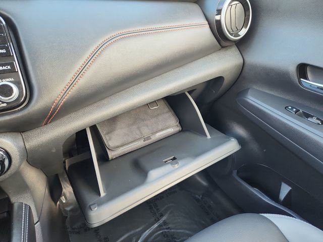 Used 2023 Nissan Kicks SR w/ SR Premium Package image 47