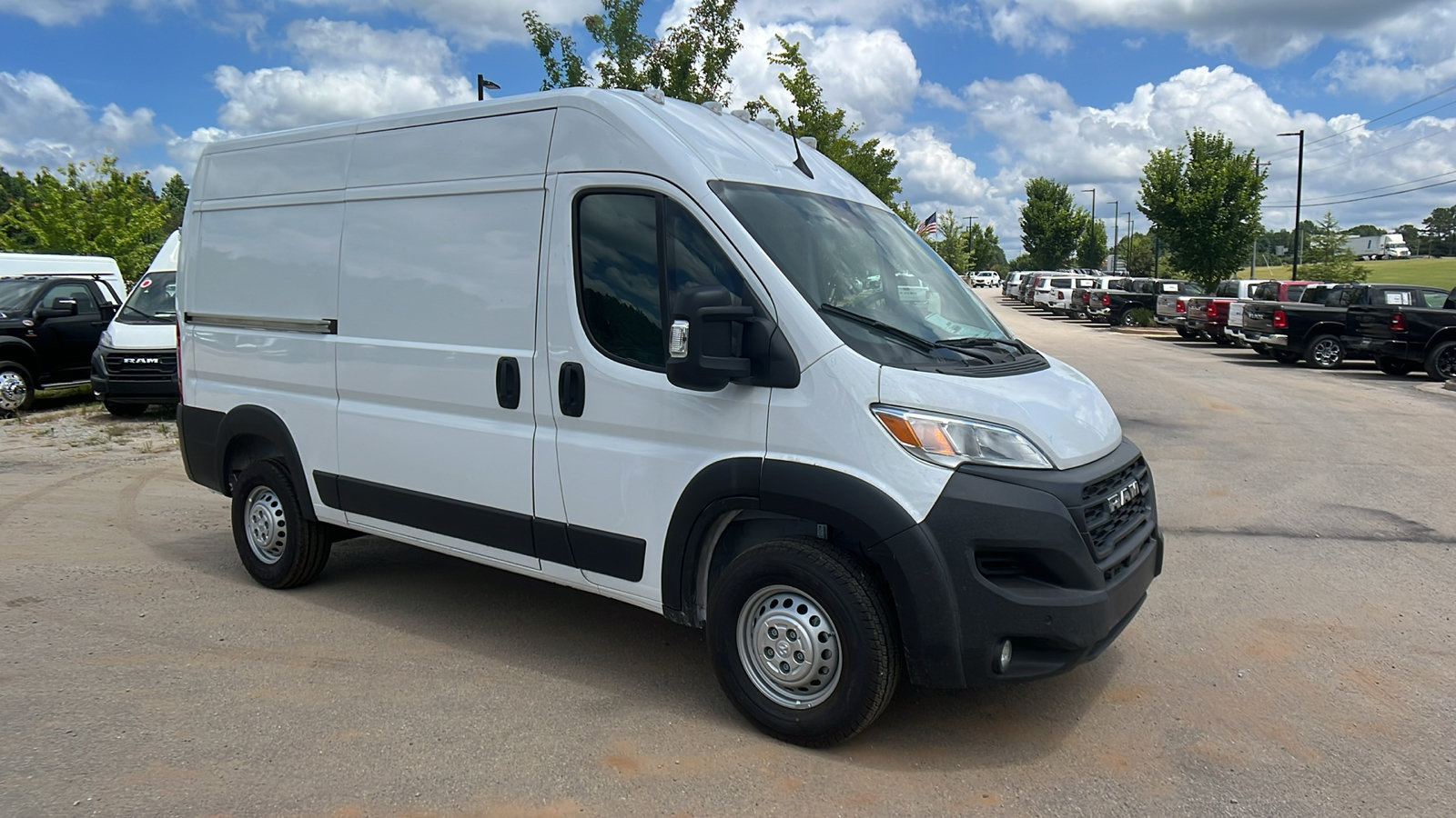 New 2025 RAM ProMaster 2500 w/ Safety Group FWD image 5