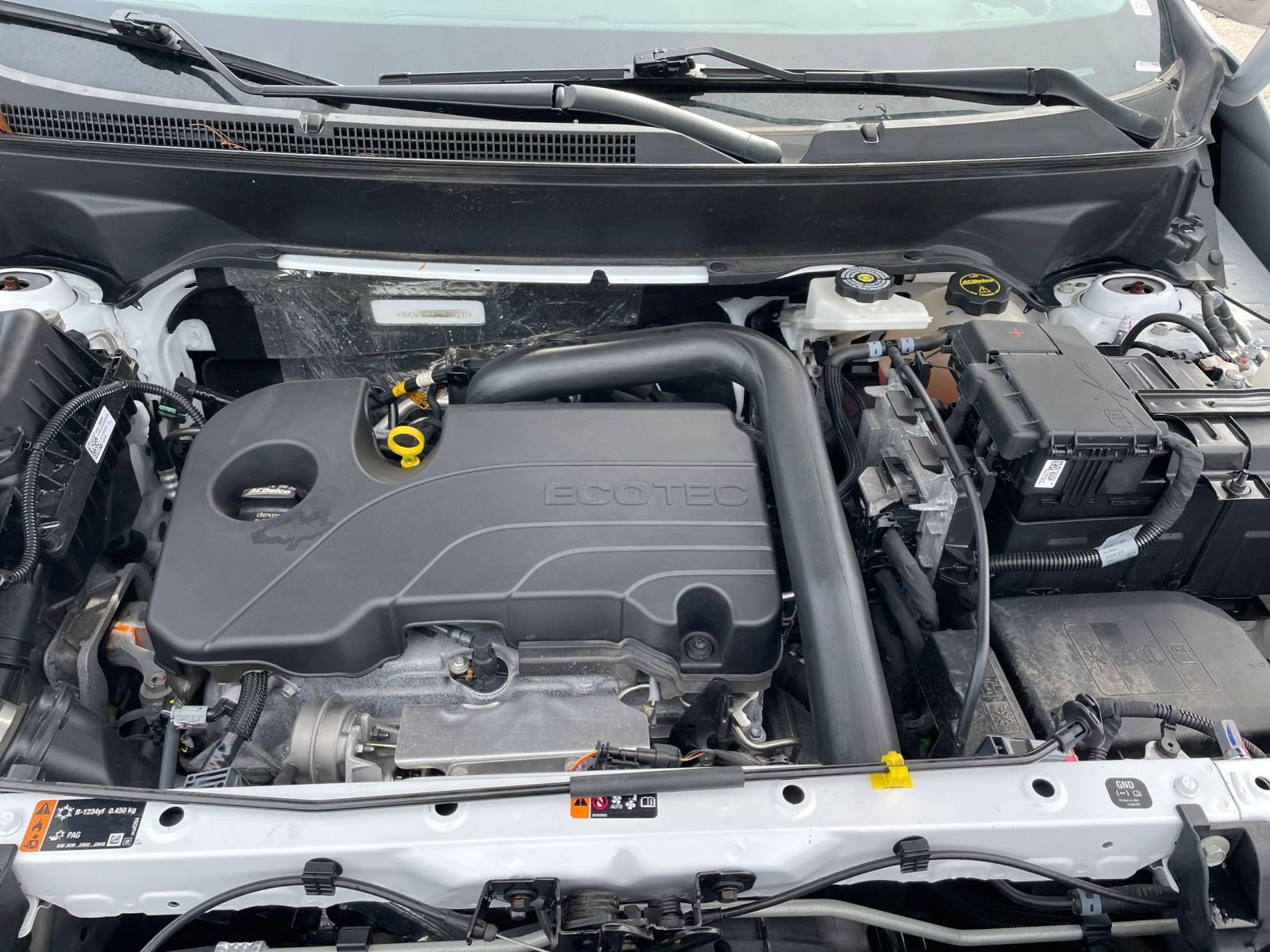 Used 2024 GMC Terrain SLE image 30