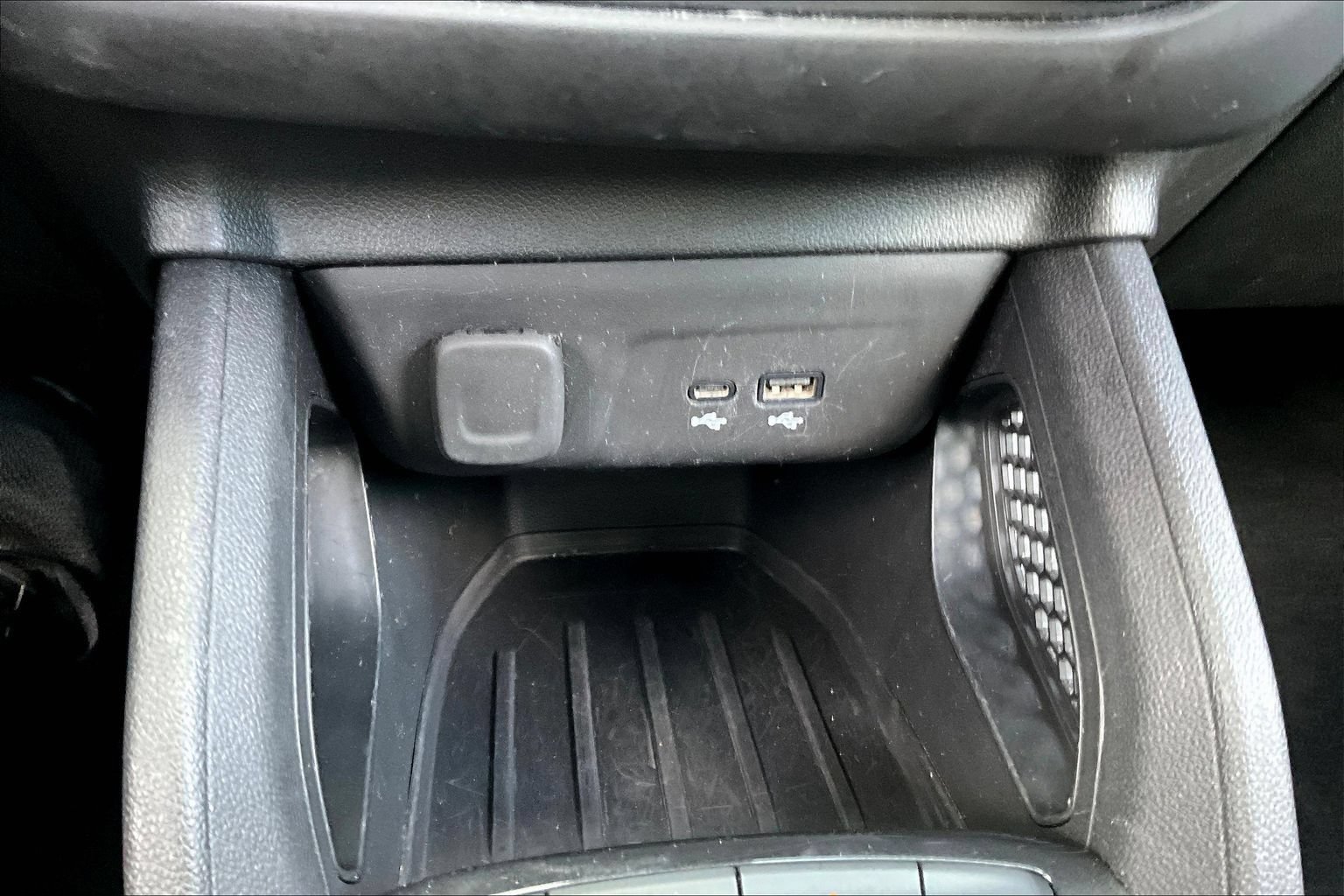 Used 2024 Chevrolet TrailBlazer LS FWD image 18