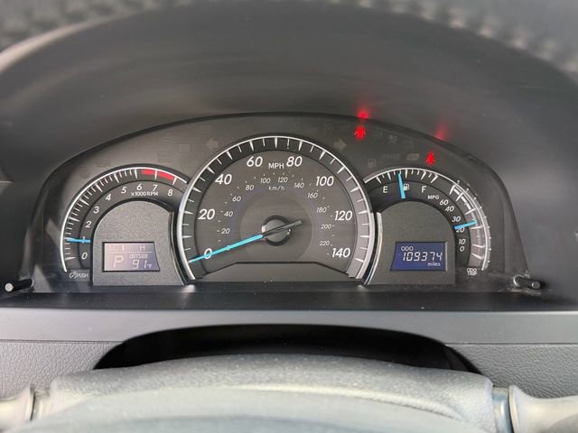 Used 2013 Toyota Camry XLE w/ Leather Pkg FWD image 21