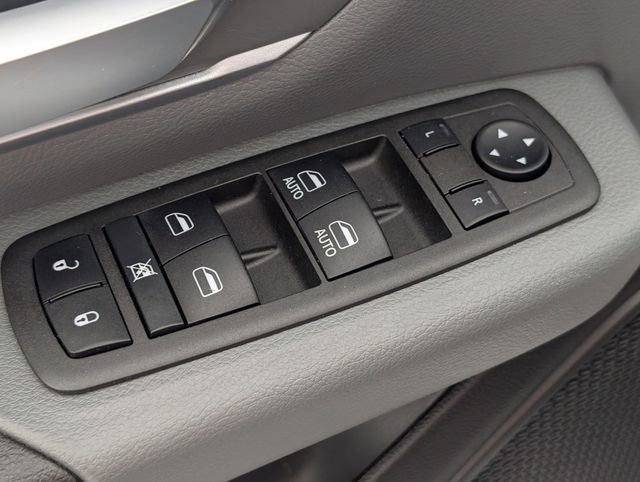 Used 2022 RAM 1500 Big Horn AWD/4WD image 11