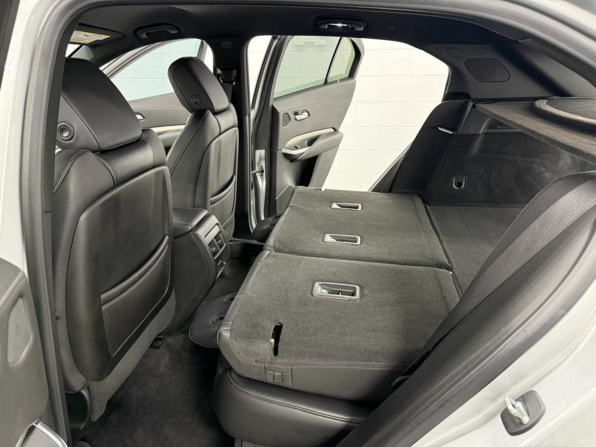 Used 2019 Cadillac XT4 Premium Luxury w/ Driver Awareness Package AWD/4WD image 13