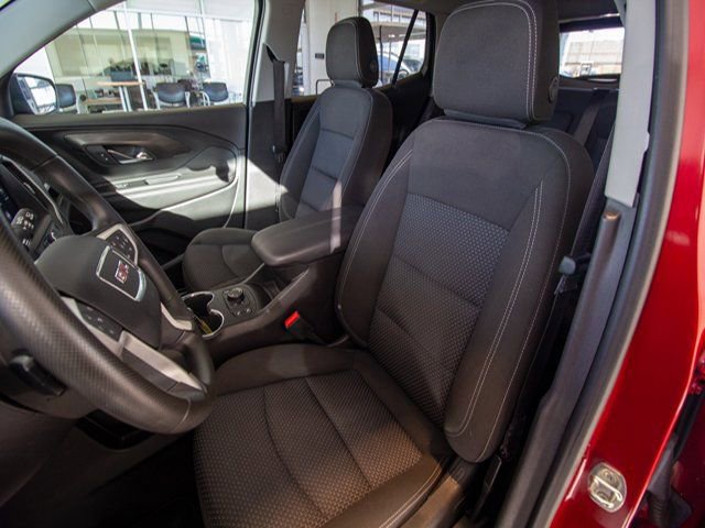 Certified 2023 GMC Terrain SLE w/ Driver Convenience Package image 15