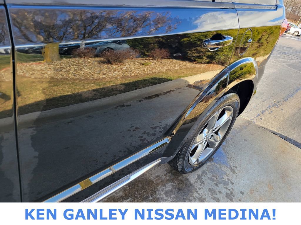 Used 2017 Dodge Journey Crossroad w/ Popular Equipment Group image 12