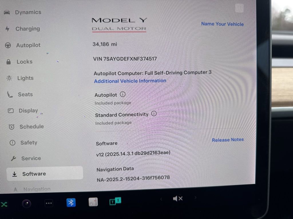 Used 2022 Tesla Model Y Performance image 24