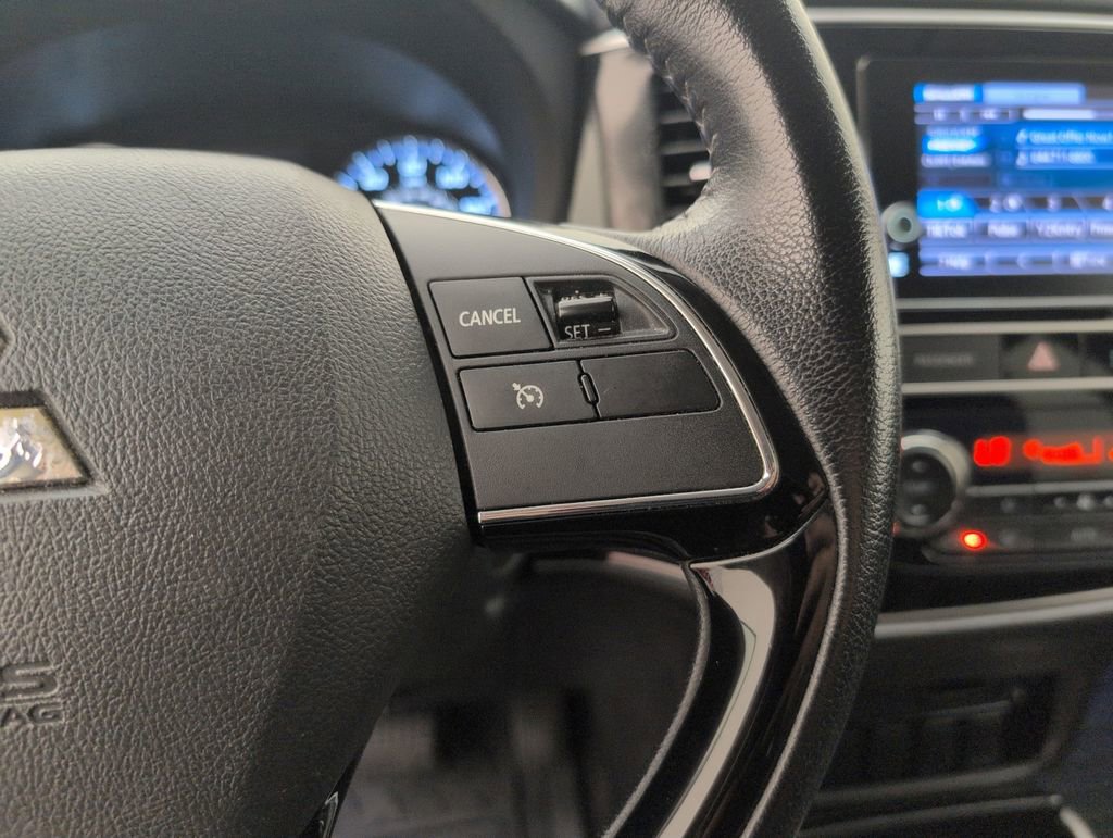 Used 2019 Mitsubishi Outlander FWD image 36