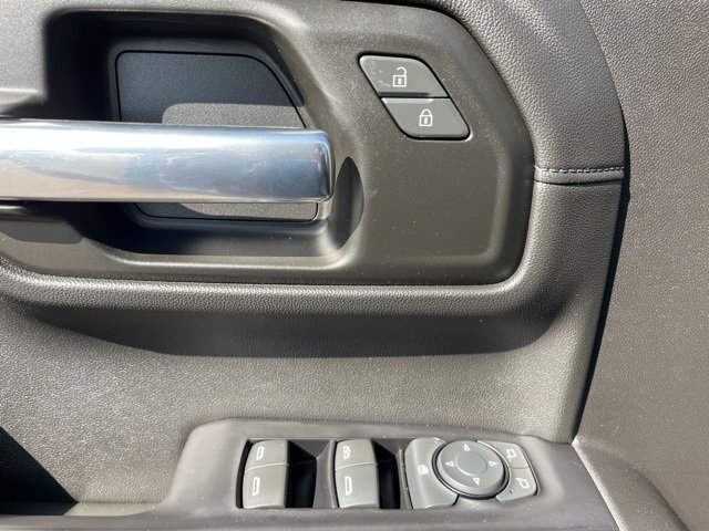 Used 2019 Chevrolet Silverado 1500 LT w/ All-Star Edition image 17