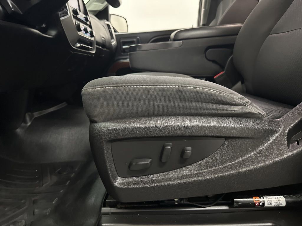Used 2017 GMC Sierra 1500 SLE w/ SLE Value Package image 37