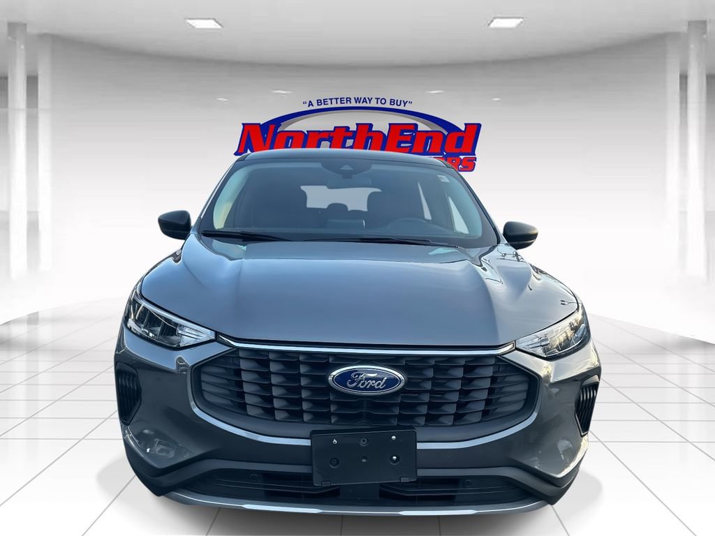 Used 2025 Ford Escape Active image 8