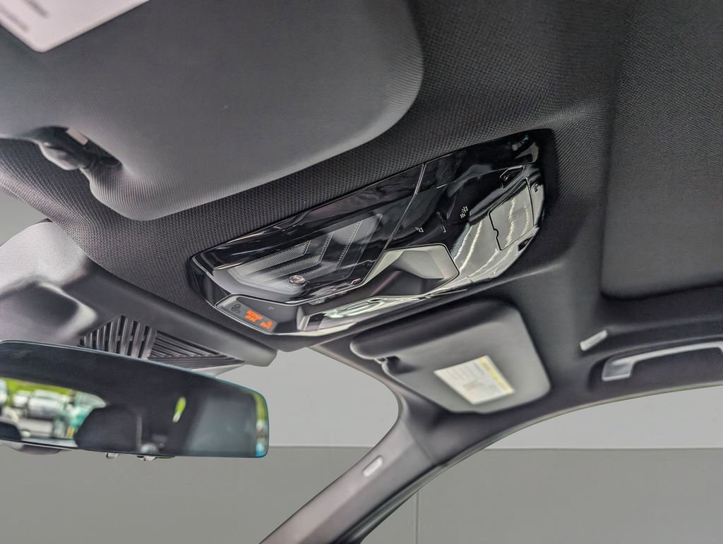 New 2025 BMW X3 xDrive30i w/ Convenience Package image 31