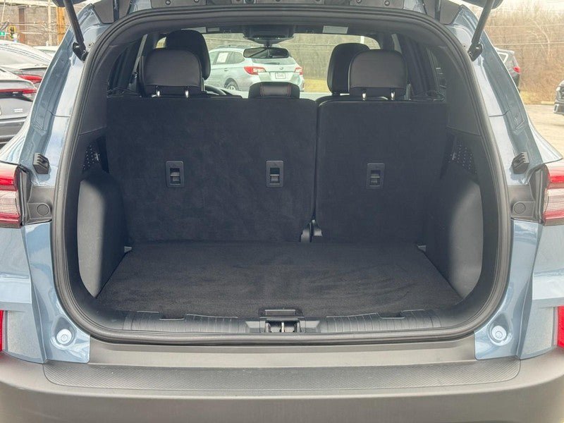 Used 2025 Ford Escape ST-Line FWD image 5